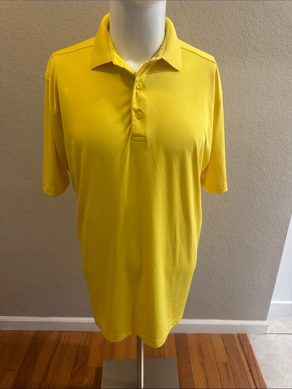Callaway Men's size Large Yellow Performance Polo Shirt